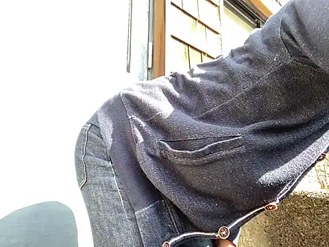 Snapshot of ge3noxxx chatting on 03/09/25, 01:25 ge3noxxx online show from 03/09/25, 01:25