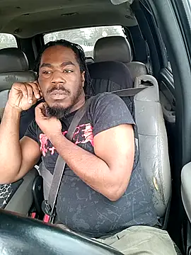 Snapshot of MRHANDSOME3800 chatting on 02/27/25, 08:31 MRHANDSOME3800 online show from 02/27/25, 08:31