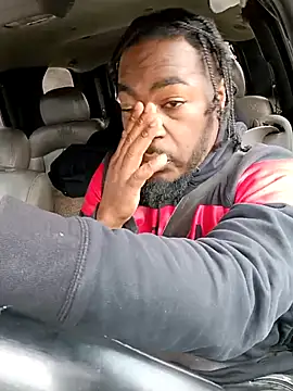 Snapshot of MRHANDSOME3800 chatting on 03/06/25, 01:57 MRHANDSOME3800 online show from 03/06/25, 01:57