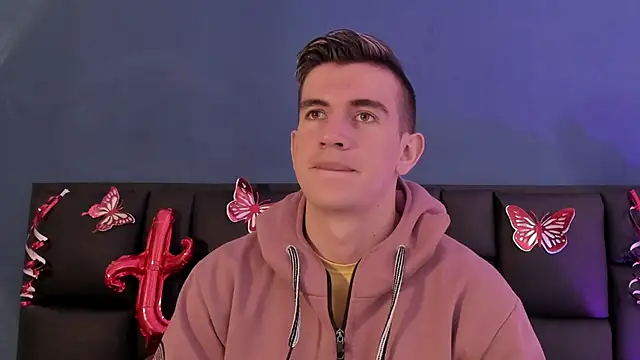 MikaelSlow online show from 02/17/26, 01:46