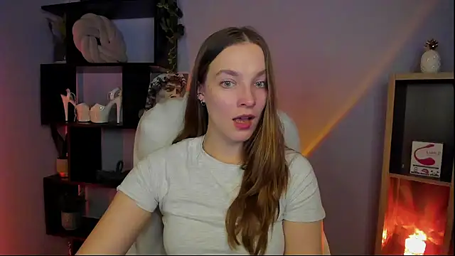 Snapshot of kenzie_x chatting on 01/23/25, 09:08 kenzie x online show from 01/23/25, 09:08