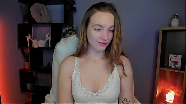 Snapshot of kenzie_x chatting on 01/24/25, 05:42 kenzie x online show from 01/24/25, 05:42