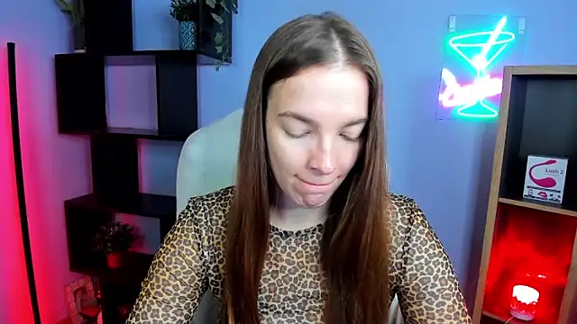 kenzie x online show from 11/21/25, 07:40