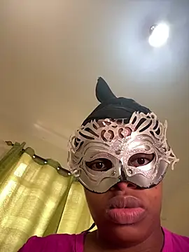 nur lin online show from 04/18/26, 10:19