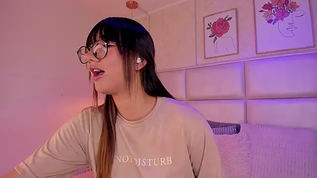 Aily Yozuko online show from 02/06/26, 02:38