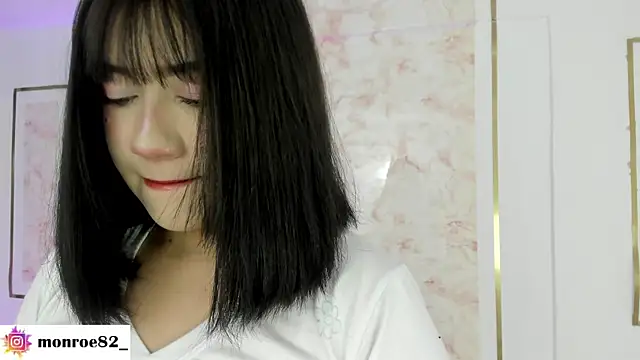 Snapshot of GENNESIS_LOVE chatting on 05/30/26, 03:25 GENNESIS LOVE online show from 05/30/26, 03:25