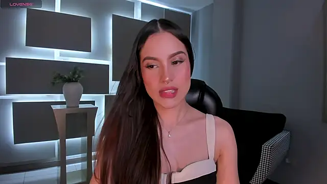 MarianneLane online show from 01/12/26, 02:17