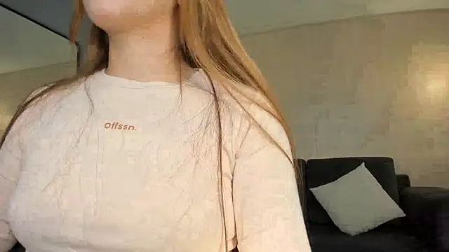 CarolineGraceX online show from 12/11/24, 03:02