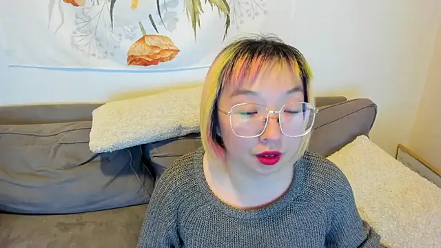 Snapshot of luxgray chatting on 01/24/25, 11:56 luxgray online show from 01/24/25, 11:56