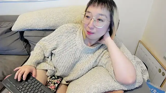 Snapshot of luxgray chatting on 03/06/25, 11:20 luxgray online show from 03/06/25, 11:20