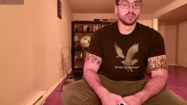 Snapshot of JayXCee_Official chatting on 11/02/25, 09:28 JayXCee Official online show from 11/02/25, 09:28