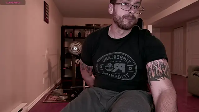 Snapshot of JayXCee_Official chatting on 11/08/25, 01:39 JayXCee Official online show from 11/08/25, 01:39