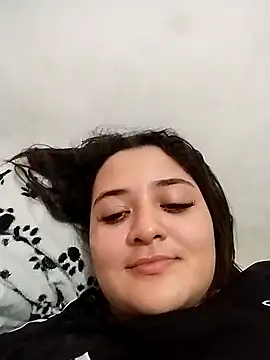 Snapshot of Liancy chatting on 12/14/24, 11:12 Liancy online show from 12/14/24, 11:12