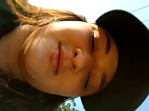 Snapshot of Liancy chatting on 01/24/25, 09:58 Liancy online show from 01/24/25, 09:58