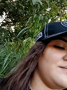 Snapshot of Liancy chatting on 02/16/25, 06:54 Liancy online show from 02/16/25, 06:54