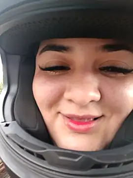 Snapshot of Liancy chatting on 02/17/25, 08:26 Liancy online show from 02/17/25, 08:26