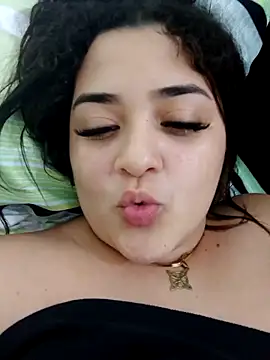 Snapshot of Liancy chatting on 02/19/25, 03:06 Liancy online show from 02/19/25, 03:06