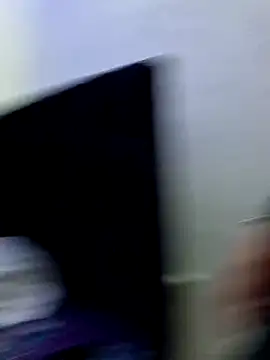 Snapshot of Liancy chatting on 03/03/25, 11:03 Liancy online show from 03/03/25, 11:03