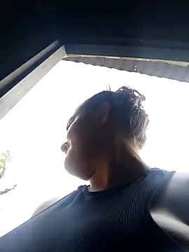 Liancy online show from 02/21/26, 08:32