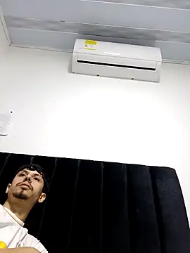 Liancy online show from 03/27/26, 12:16