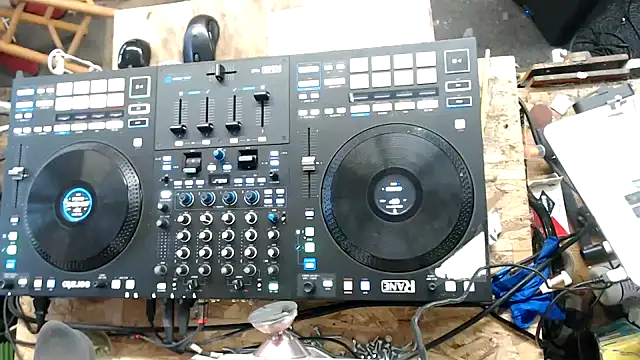 tongueispowerr6d9 online show from 12/09/24, 03:54