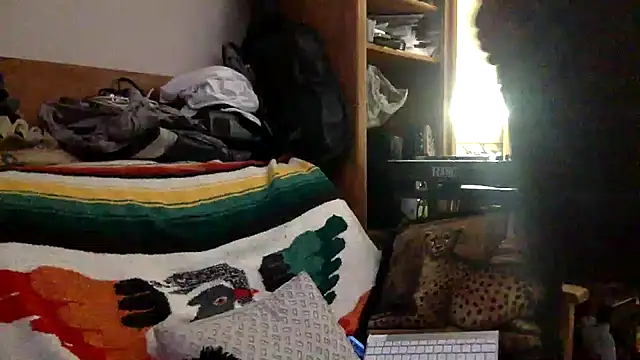 tongueispowerr6d9 online show from 02/05/25, 11:50