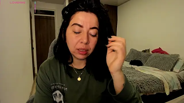 Im coco online show from 02/14/26, 01:46