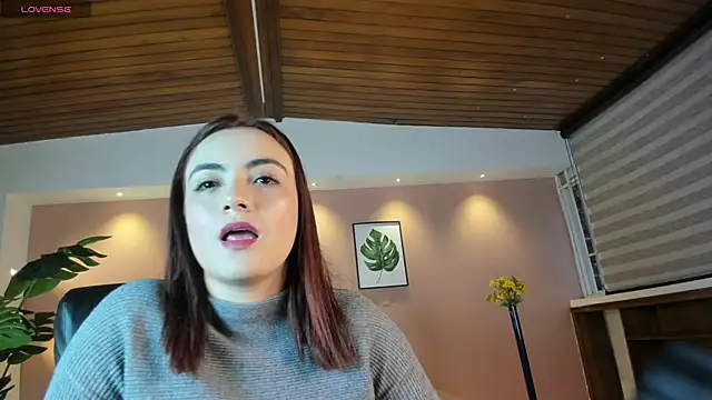 Snapshot of IsabellaaJoness chatting on 02/11/25, 11:54 IsabellaaJoness online show from 02/11/25, 11:54