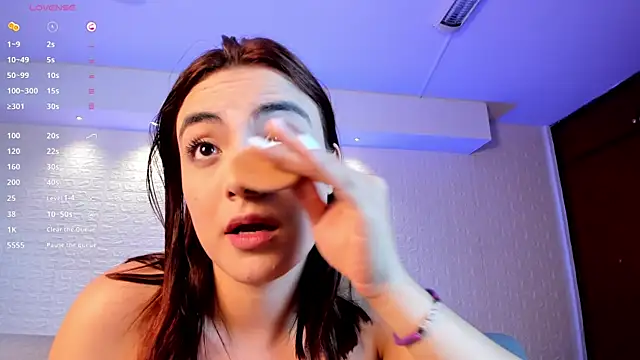 Snapshot of IsabellaaJoness chatting on 02/13/25, 05:54 IsabellaaJoness online show from 02/13/25, 05:54