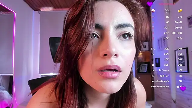 Snapshot of IsabellaaJoness chatting on 02/19/25, 03:49 IsabellaaJoness online show from 02/19/25, 03:49