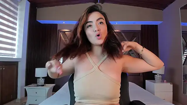 Snapshot of IsabellaaJoness chatting on 09/11/25, 12:05 IsabellaaJoness online show from 09/11/25, 12:05