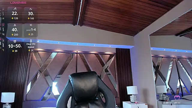 Snapshot of IsabellaaJoness chatting on 10/20/25, 11:54 IsabellaaJoness online show from 10/20/25, 11:54