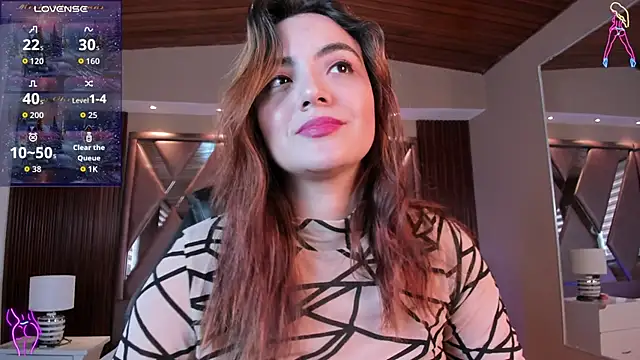 Snapshot of IsabellaaJoness chatting on 11/18/25, 11:36 IsabellaaJoness online show from 11/18/25, 11:36