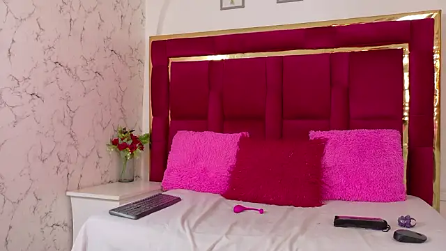 CoralHarrinson online show from 01/31/26, 08:18