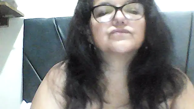 kassandra02 online show from 09/30/25, 02:49