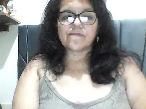 kassandra02 online show from 10/03/25, 02:52