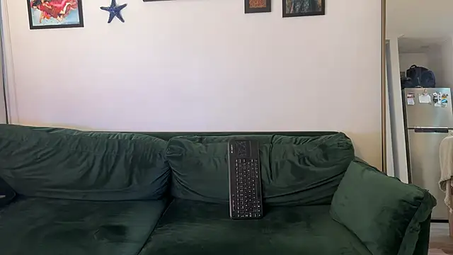 Redfloweer1 online show from 02/26/26, 03:00