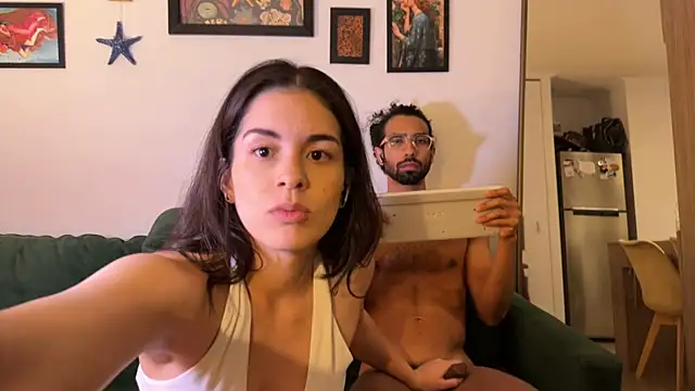 Redfloweer1 online show from 04/18/26, 03:54