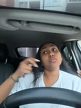 NaiomyLanes online show from 04/01/26, 11:22