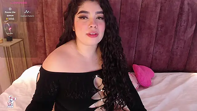 Snapshot of AgathaLynx chatting on 01/23/25, 02:39 AgathaLynx online show from 01/23/25, 02:39