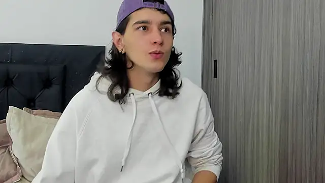 Snapshot of alex_connorr chatting on 01/08/25, 03:39 alex connorr online show from 01/08/25, 03:39