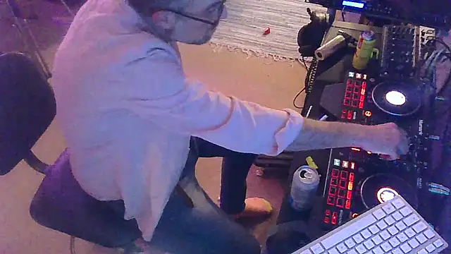 bibananaman online show from 12/09/24, 08:44