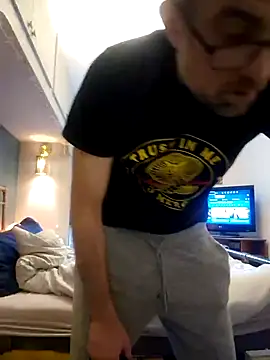 bibananaman online show from 12/29/24, 02:10