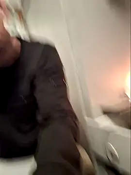 bibananaman online show from 10/24/25, 12:41