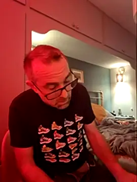 bibananaman online show from 10/28/25, 02:48