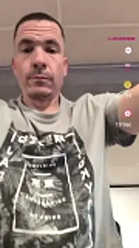 Snapshot of Lord_Two chatting on 11/01/25, 04:09 Lord Two online show from 11/01/25, 04:09