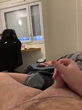 aquarium2345 online show from 02/03/25, 05:03