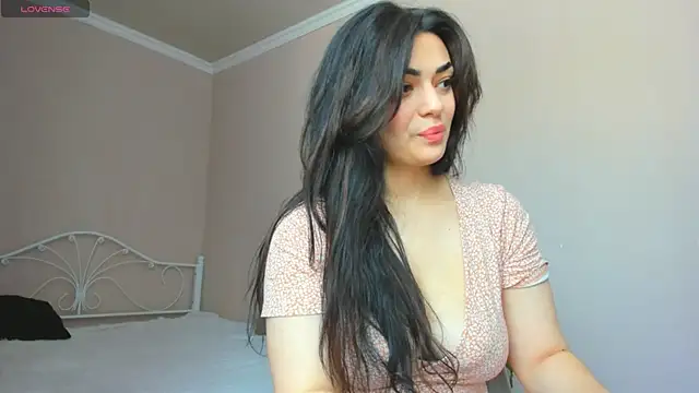 Snapshot of _cleopattra_ chatting on 02/20/25, 07:23 cleopattra online show from 02/20/25, 07:23