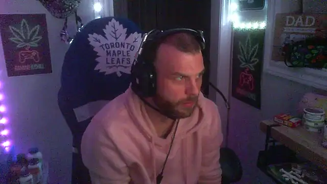 Snapshot of GeneralXMillyX chatting on 11/10/25, 05:28 GeneralXMillyX online show from 11/10/25, 05:28