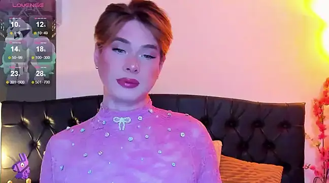 Snapshot of mike_blossom chatting on 01/13/25, 02:11 mike blossom online show from 01/13/25, 02:11